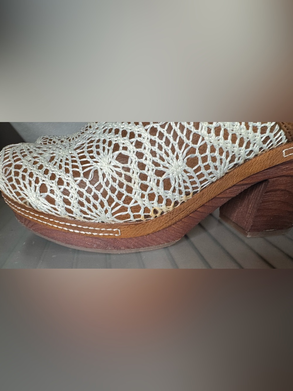 Kork-Ease White Crochet Clog Mules with Brown Trim Nora boho size 7 - Picture 11 of 12